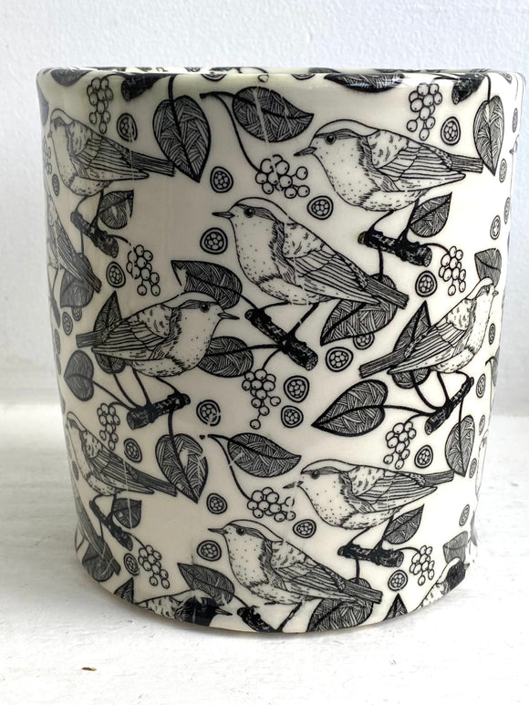 Porcelain Pottery Utensil Tub with Black Birds and Grapes