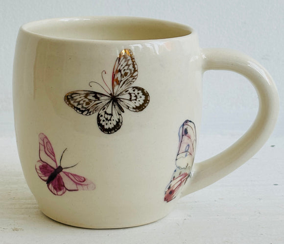 Porcelain Pottery Mug Pink/Gold Butterflies 03