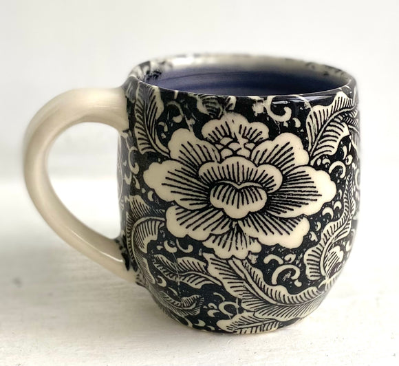 Porcelain Pottery Mug with Black Lotus Flower Transfer/Purple Liner Glaze