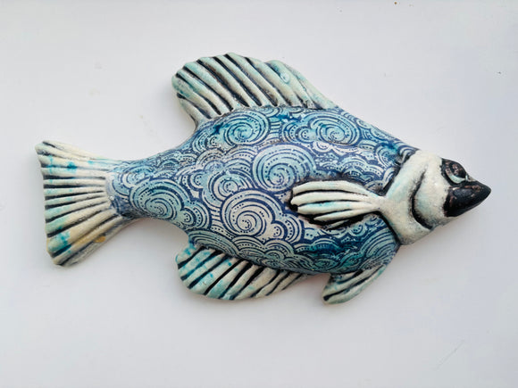 Wall Fish: Freshwater Crappie with Wave Pattern Right Facing