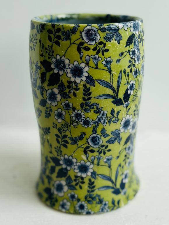 Porcelain pottery Vase with Blue Flowers on Green NEW