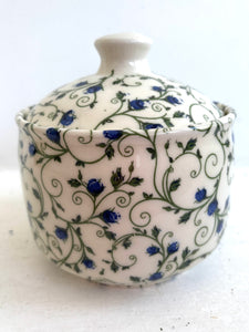 Porcelain Pottery Garlic Keeper with Blue Roses on Vine