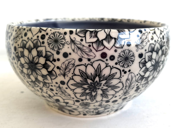 Porcelain Pottery Fruit Bowl with Black Geometric Dahlias/Purple Liner (Copy)