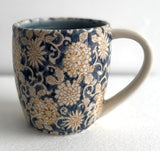 Porcelain Pottery Mug with Rococo Pattern/Blue Liner