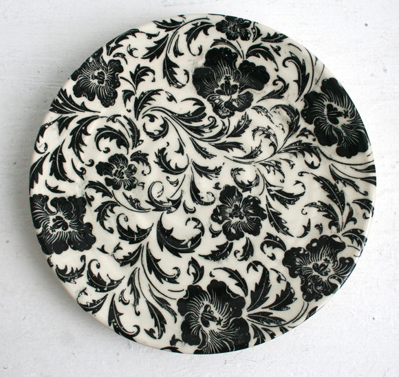 Porcelain Pottery Side Plate Black Poppies