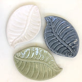 Porcelain Pottery: Leaf Dish in Green